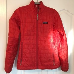 Women’s M Patagonia Nano Puff Jacket